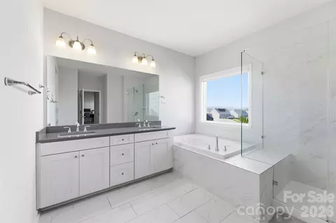 Bath - 323 Dudley Dr, Fort Mill, SC 29715 photo 2 of 5