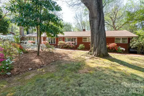 1221 Forestdale Dr, Salisbury, NC 28144