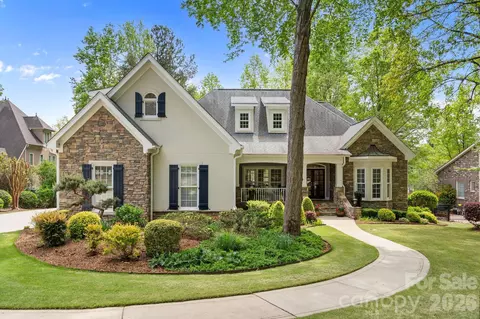 7902 Chapel Creek Dr, Denver, NC 28037