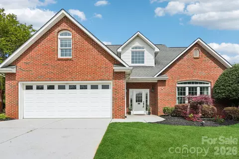 2005 Pinefield Ct, Gastonia, NC 28056