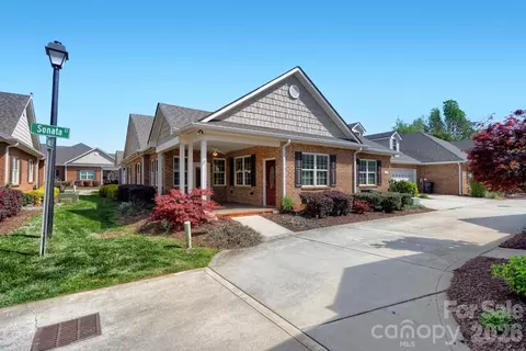 8655 Sonata Ct, Denver, NC 28037