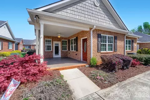 Exterior - 8655 Sonata Ct, Denver, NC 28037 photo 3 of 5