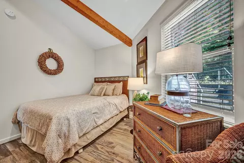 114 Deerwood Trl, Seven Devils, NC 28604 photo 16