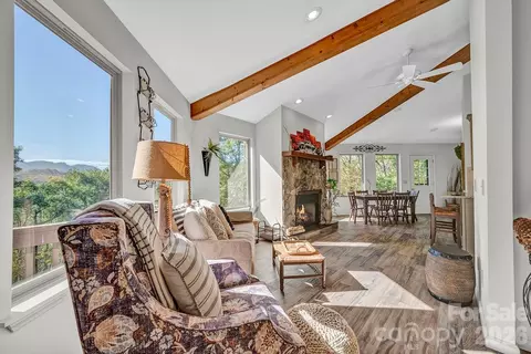 114 Deerwood Trl, Seven Devils, NC 28604 photo 9