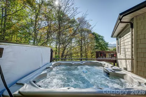 114 Deerwood Trl, Seven Devils, NC 28604 photo 24
