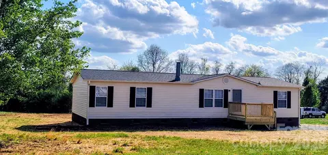 4060 Ritchfield 19 Dr #19, Lincolnton, NC 28092