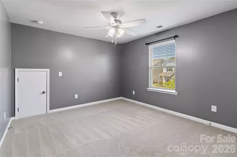 Bedroom - 1016 Loggerhead Dr, Lancaster, SC 29720 photo 4 of 6