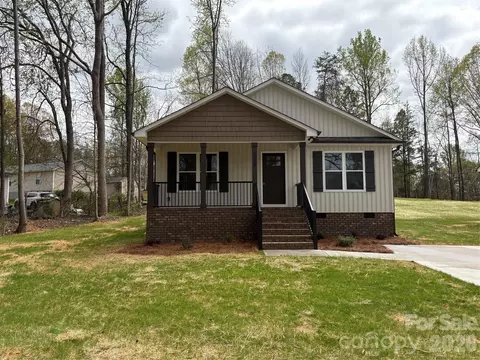 5033 Macon St, Kannapolis, NC 28081
