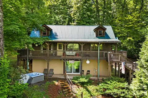 898 Morgan Hill Rd, Black Mountain, NC 28711