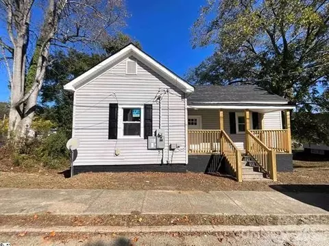 505 E Robinson St, Gaffney, SC 29340
