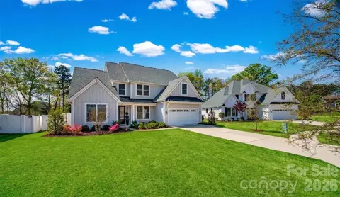 13810 Derby Farm Ln, Charlotte, NC 28278