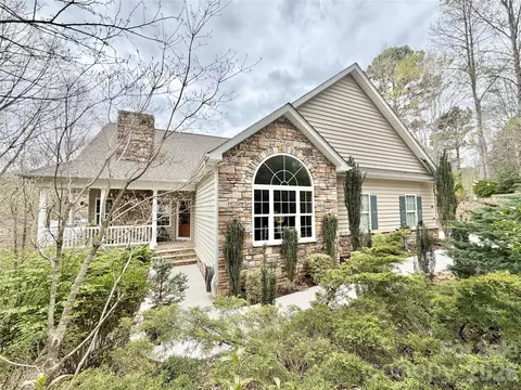 164 Ridge Point Dr, Stony Point, NC 28678