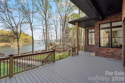 Exterior - 8806 Hearthstone Ct, Terrell, NC 28682 photo 5 of 7