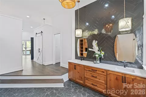 Bath - 8806 Hearthstone Ct, Terrell, NC 28682 photo 2 of 4