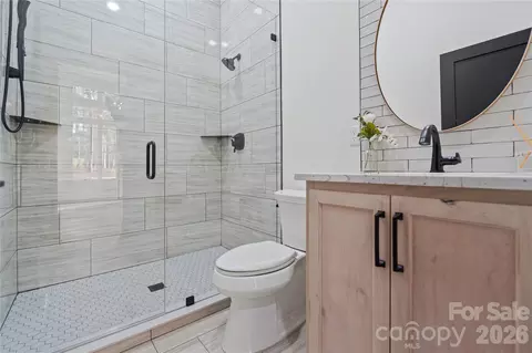 Bath - 8806 Hearthstone Ct, Terrell, NC 28682 photo 4 of 4
