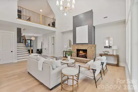Living - 568 Longleaf Pine Ln, Clover, SC 29710 photo 4 of 5
