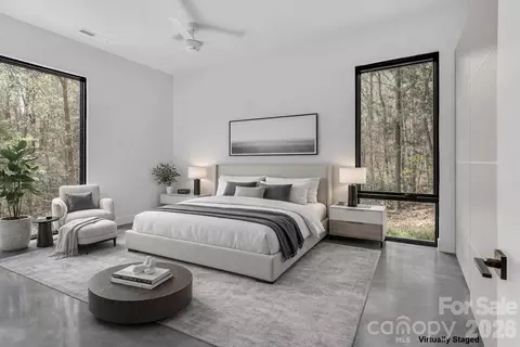 Bedroom - 386 Squirrel Ln, Clover, SC 29710 photo 4 of 6
