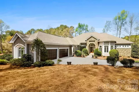 143 Brawley Harbor Pl, Mooresville, NC 28117