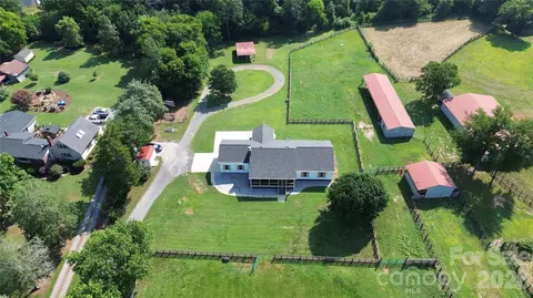 5008 Steele Village Rd, Rock Hill, SC 29730