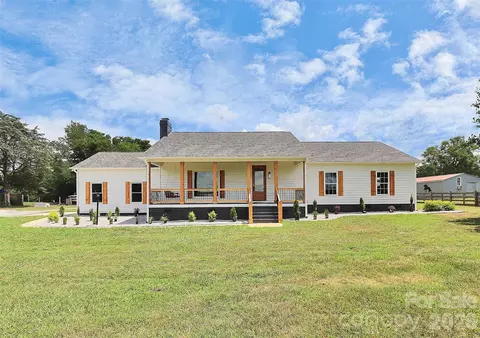 5008 Steele Village Rd, Rock Hill, SC 29730