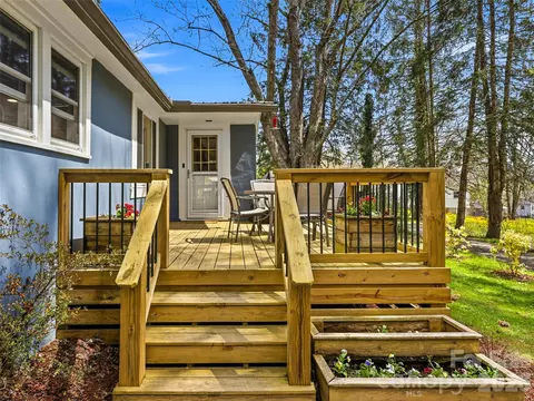 Exterior - 33 Kilpatrick St, Brevard, NC 28712 photo 5 of 11