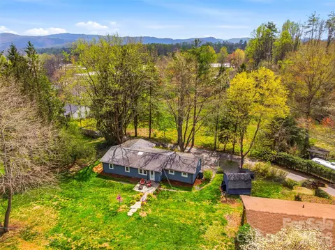 View/Area - 33 Kilpatrick St, Brevard, NC 28712 photo 1 of 5
