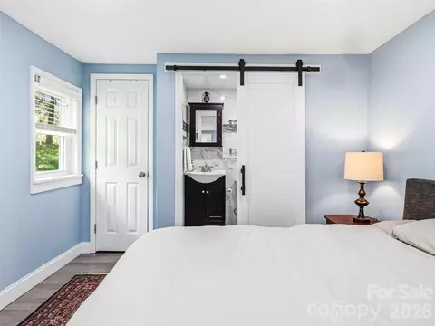 Bedroom - 33 Kilpatrick St, Brevard, NC 28712 photo 5 of 5