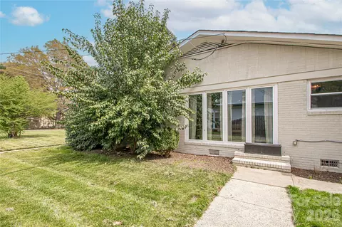 Other - 1302 E Franklin St, Monroe, NC 28112 photo 3 of 17