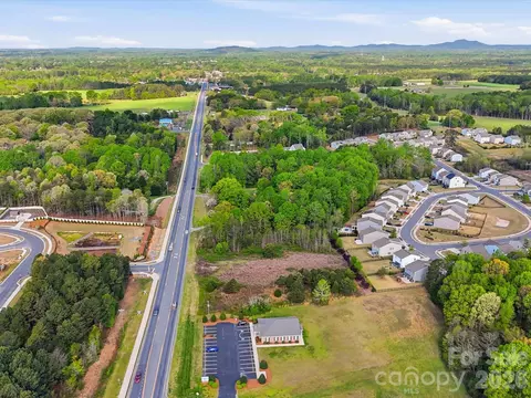 1386 Highway 55 E Hwy E, Clover, SC 29710 photo 15