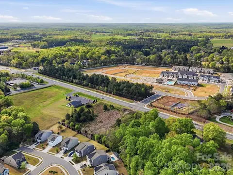 1386 Highway 55 E Hwy E, Clover, SC 29710 photo 9