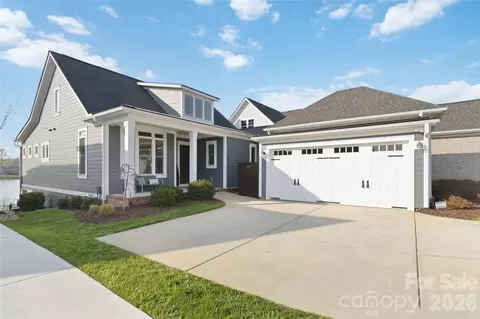 130 Sisters Cove Ct, Mooresville, NC 28117