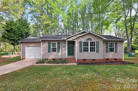 174 Overcreek Rd, Mooresville, NC 28117