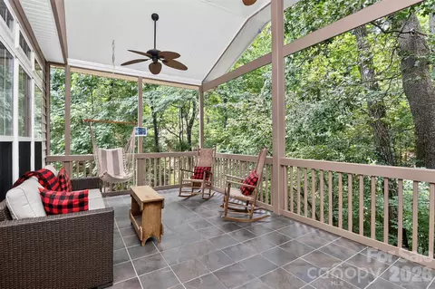 7900 Wilby Hollow Dr, Charlotte, NC 28270