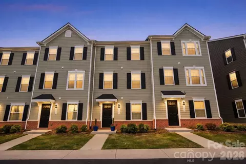 1404 May Apple Dr, Matthews, NC 28104