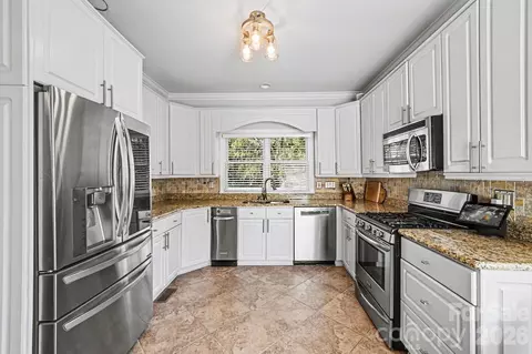18724 Nautical Dr, Cornelius, NC 28031 photo 6