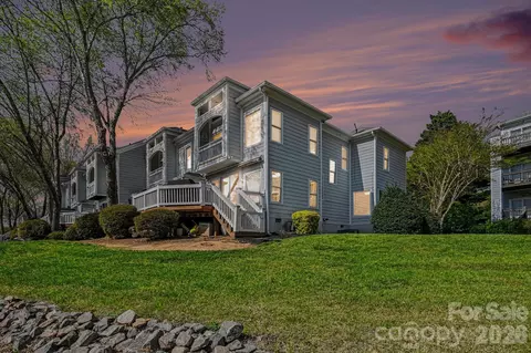 18724 Nautical Dr, Cornelius, NC 28031