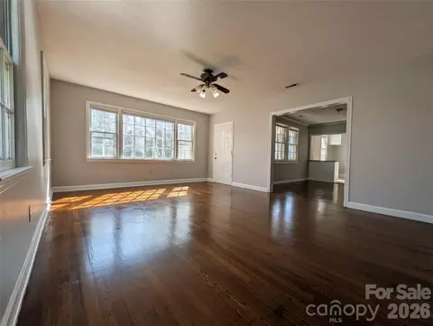 118 Brown St, Lake City, SC 29560