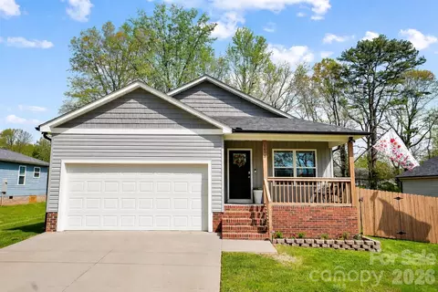 1095 Roberts St, China Grove, NC 28023