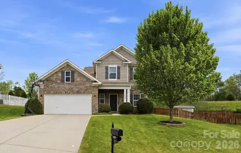 1529 Taryn Ln, Clover, SC 29710