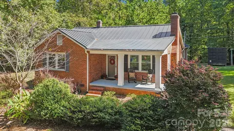 4416 Mcclure Rd, Charlotte, NC 28216