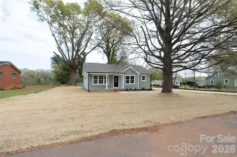 122 Morrison Flats Rd, Statesville, NC 28625