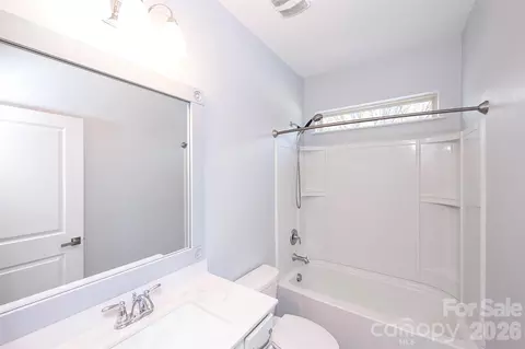 Bath - 5079 Fenwick Ct, Lancaster, SC 29720 photo 4 of 4