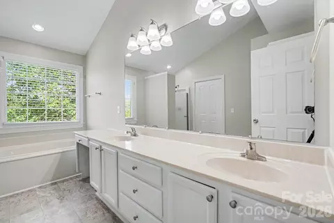 Bath - 125 Pointer Se Ct SE, Concord, NC 28025 photo 3 of 6