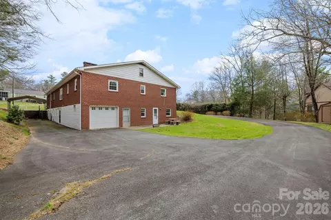 154 Alton Ln, Boone, NC 28607 photo 5