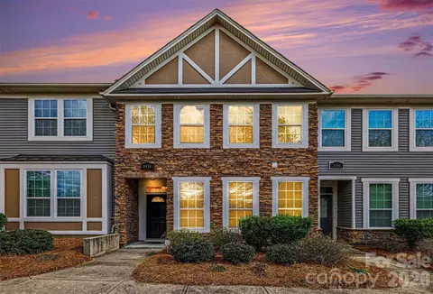 6650 Berewick Commons Pkwy, Charlotte, NC 28278
