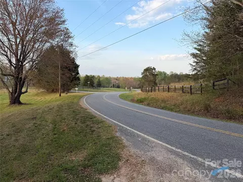 201 Blue Mountain 1 Ln #1, Tryon, NC 28782 photo 7