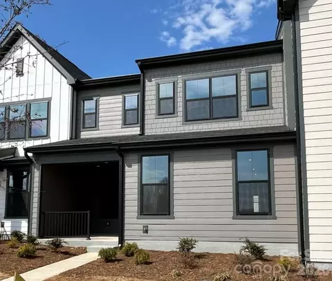 77 Seven Oaks Lndg, Belmont, NC 28012