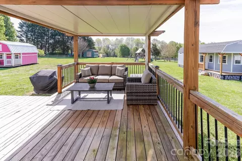 Exterior - 229 Drumstand Rd, Stony Point, NC 28678 photo 4 of 8