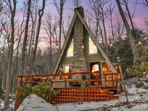 Exterior - 233 Cherry Rd, Boone, NC 28607 photo 2 of 4