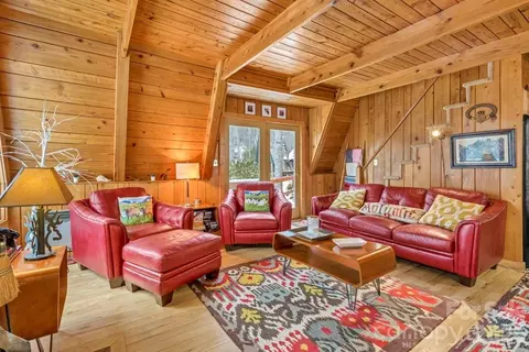 Living - 233 Cherry Rd, Boone, NC 28607 photo 2 of 4